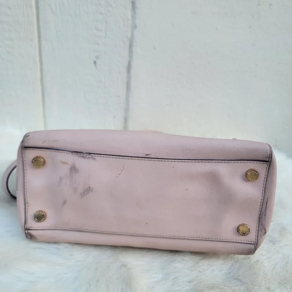 Michael Kors please note